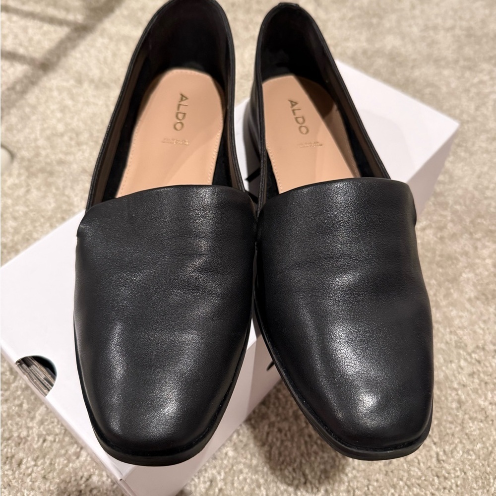 Aldo Black Leather Flat